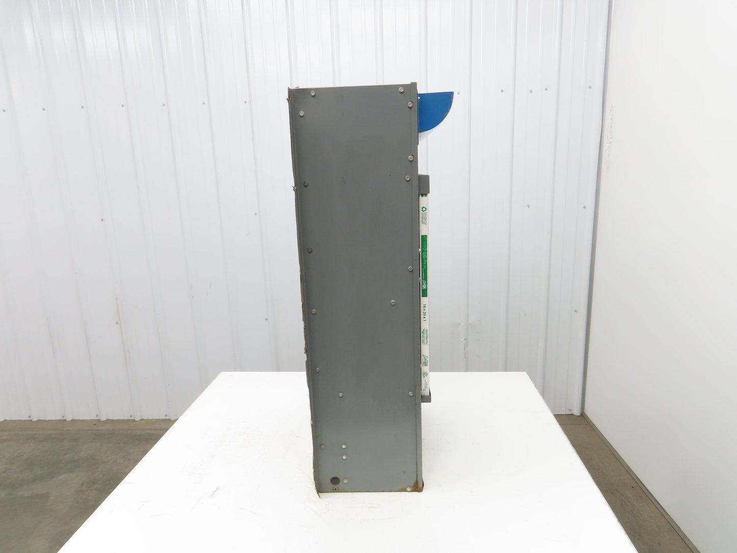 Mclean Midwest 36-0416-101 Electrical Enclosure Air Conditioner 4000 BTU 115V