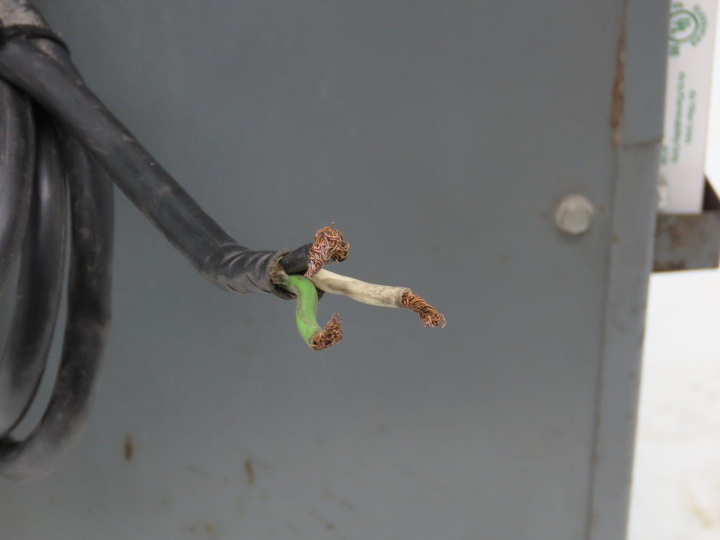 Mclean Midwest 36-0416-101 Electrical Enclosure Air Conditioner 4000 BTU 115V