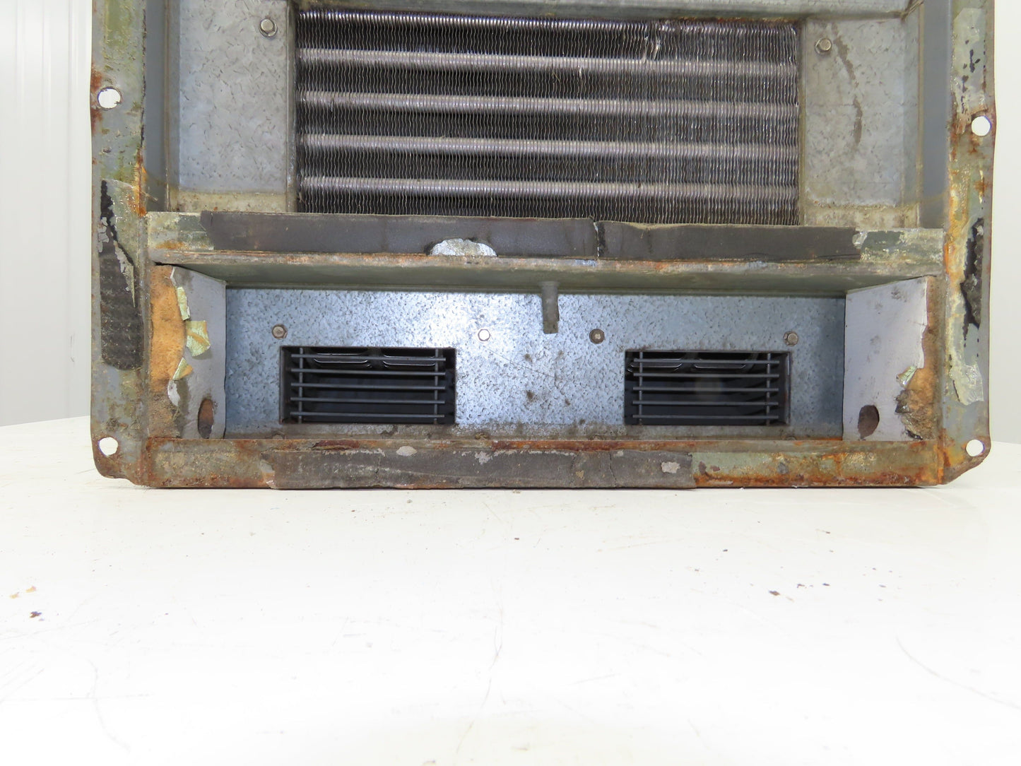 Mclean Midwest 36-0416-101 Electrical Enclosure Air Conditioner 4000 BTU 115V