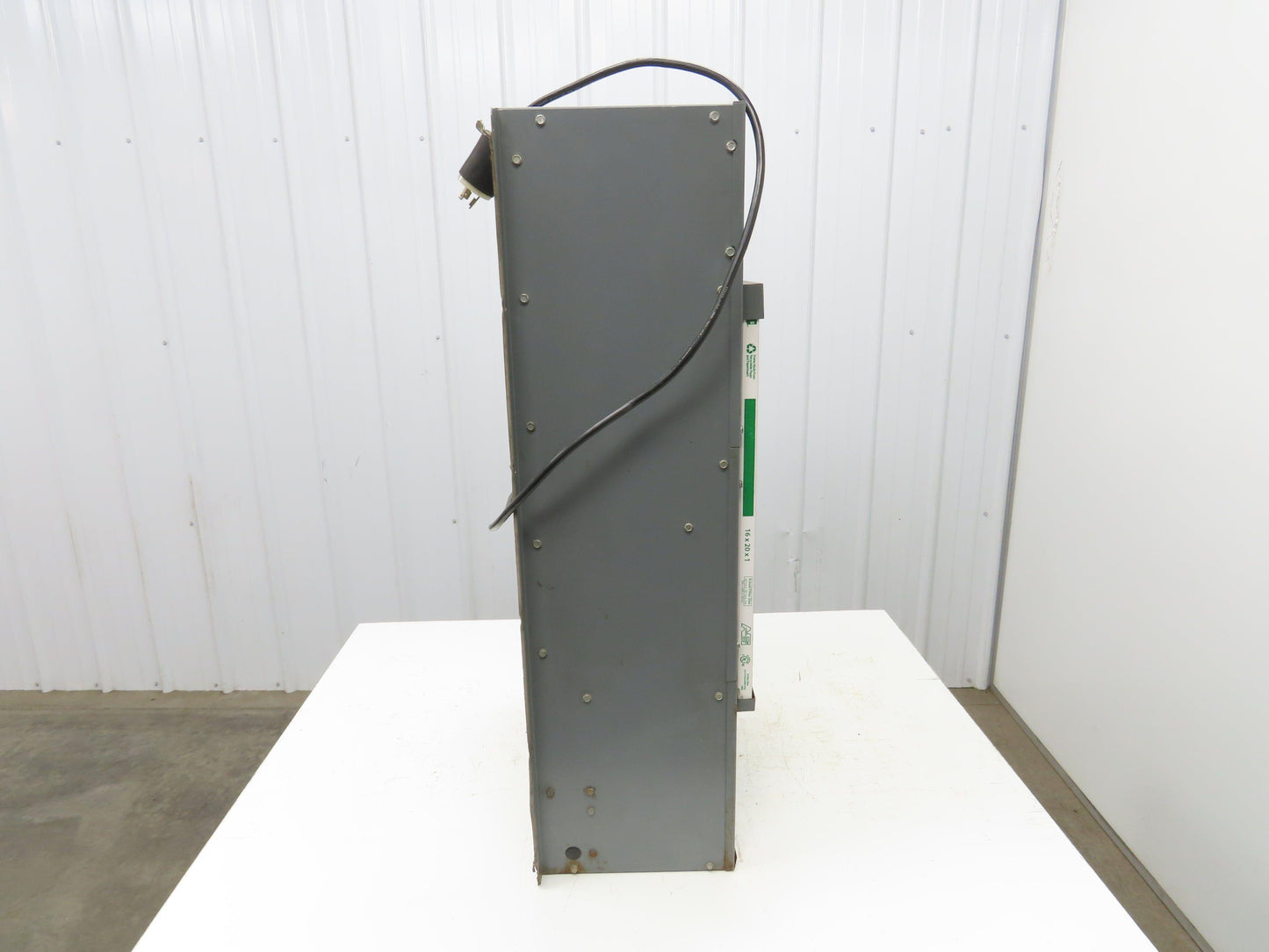 Mclean Midwest 36-0616-136 Electrical Enclosure Air Conditioner AC 6000 BTU 115V