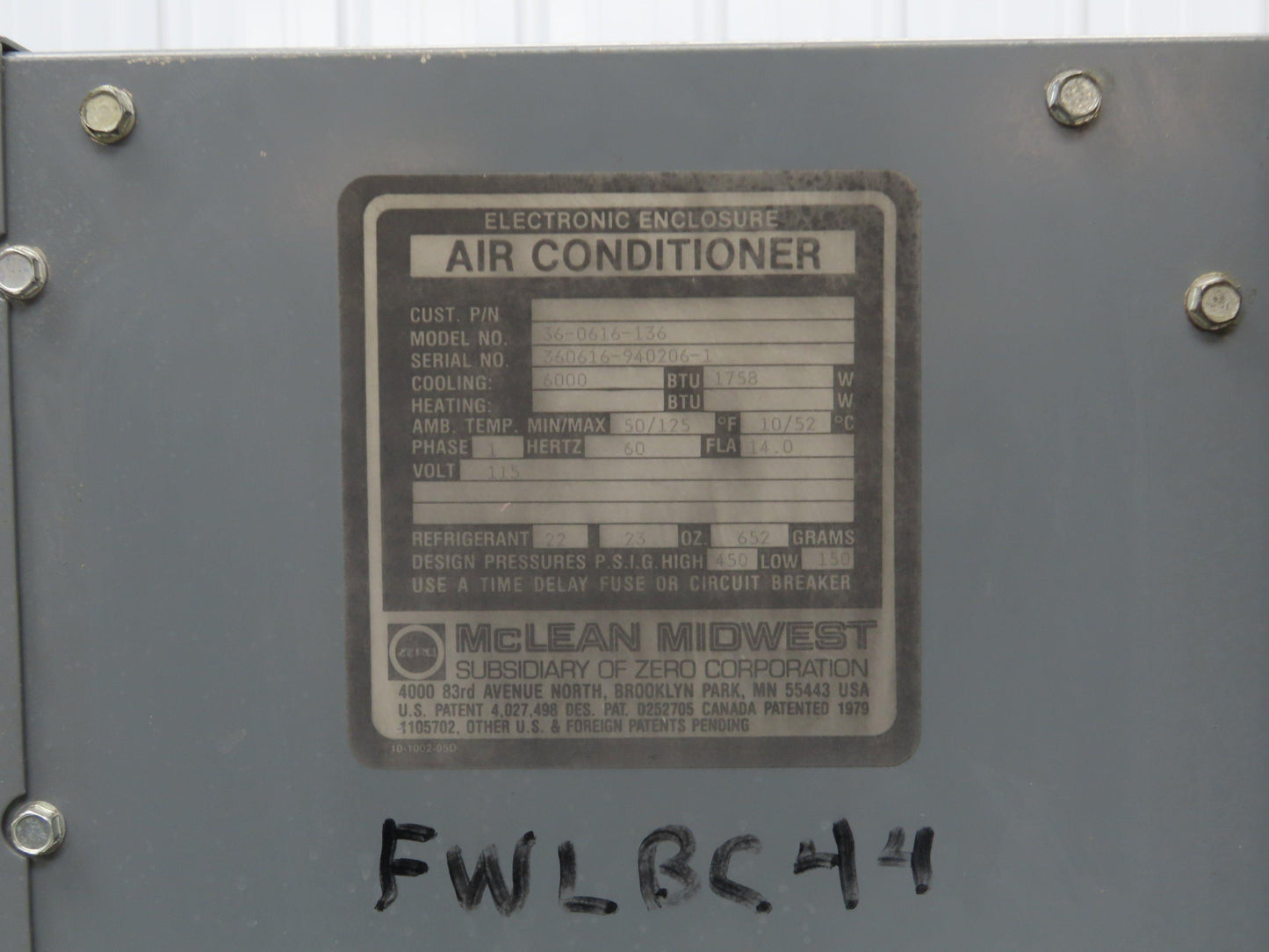 Mclean Midwest 36-0616-136 Electrical Enclosure Air Conditioner AC 6000 BTU 115V