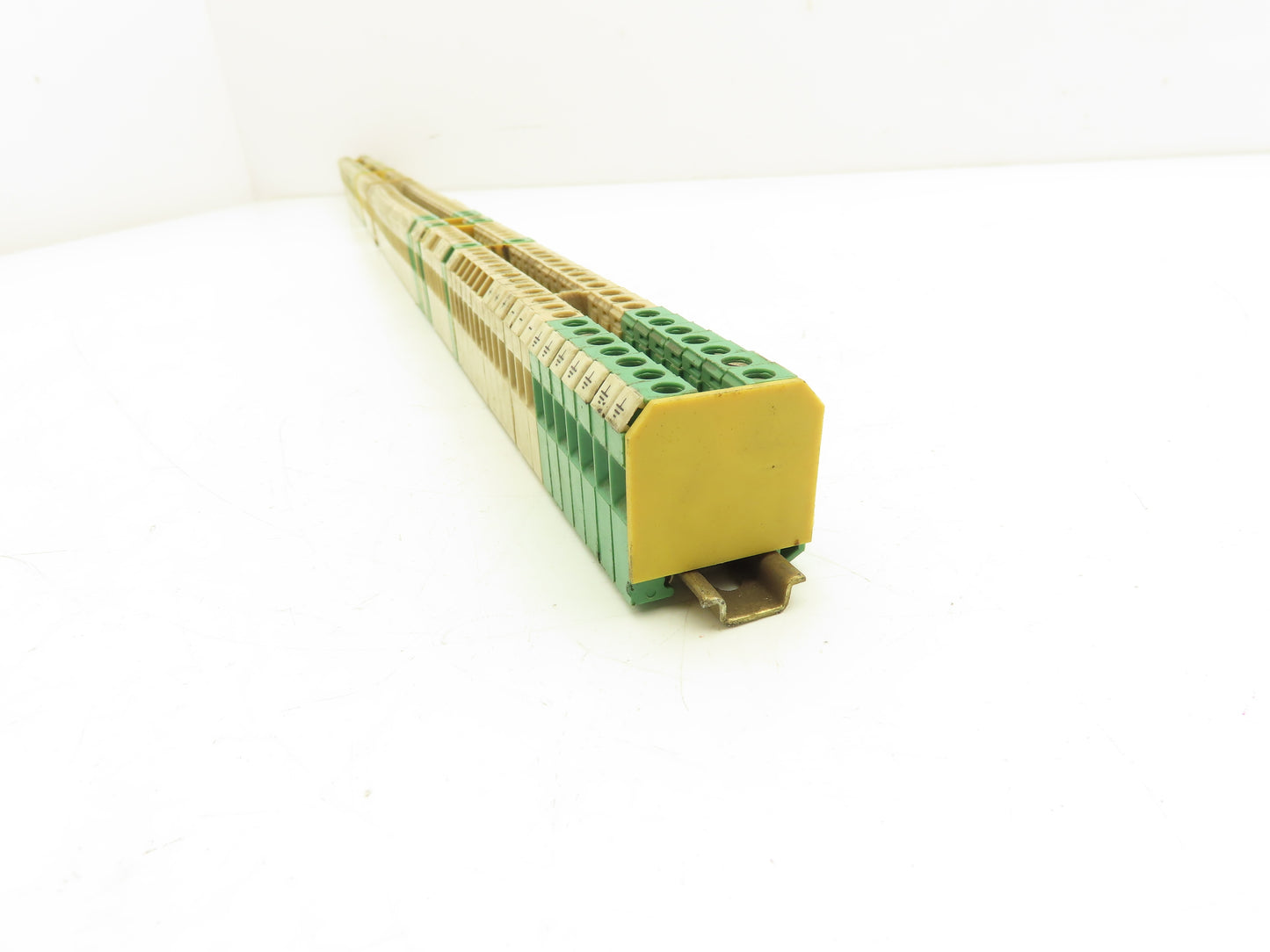 Weidmuller Terminal Block 15mm DIN Rail 300V 10A 4mm² Lot of 90+