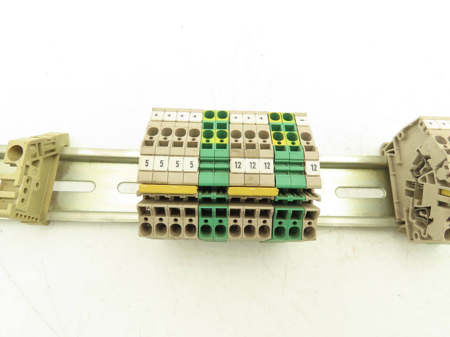Weidmuller Terminal Block DIN Rail Mostly 4-pin Lot of 90+
