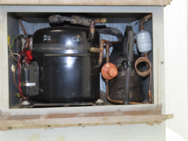 Hoffman A-128AC04 Design Aire Electrical Enclosure Air Conditioner 4000 BTU 115V