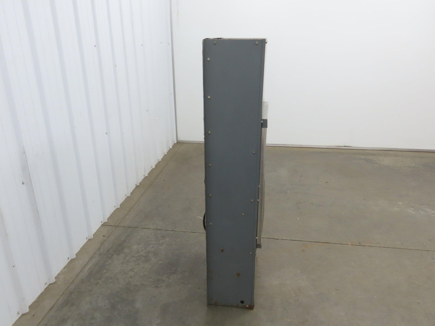 Mclean Midwest 52-1026-014 Electrical Enclosure Air Conditioner 10000 BTU 460V