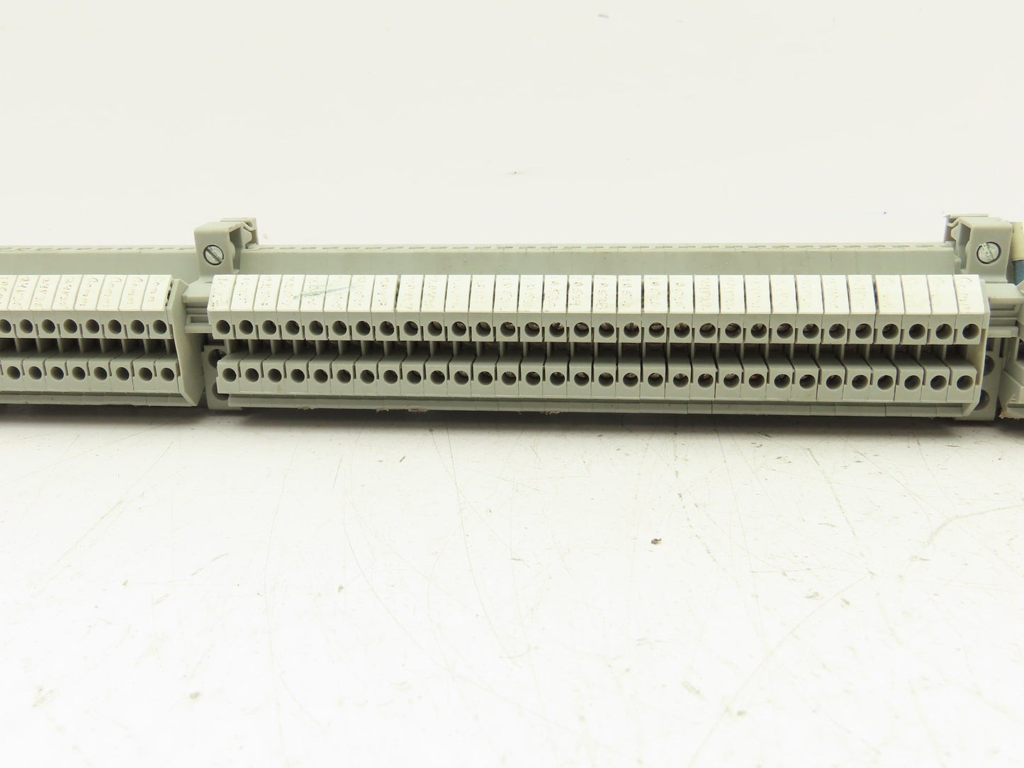 Phoenix Contact UK 2.5 B Terminal Block DIN Rail 1 Meter Lot of 130+