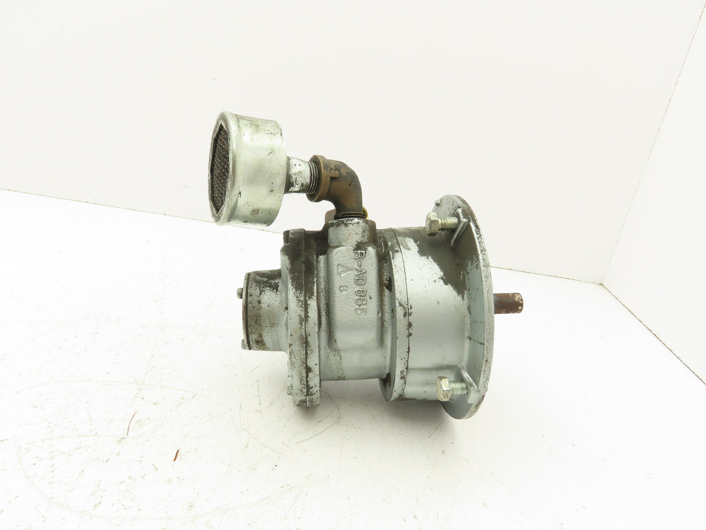 Gast 6AM-NRV-22A Pneumatic Air Motor 4Hp 3000 RPM 100 PSI 8-Vane 56C