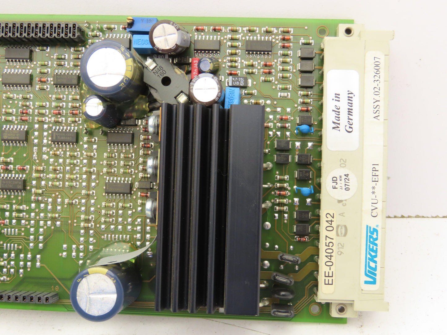 Vickers EEA-PAM-571-A-32 Power Amplifier 24VDC 50W