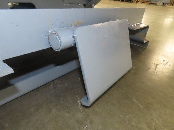 Wright 3 YD Self Dumping Hopper Bump Dump 4000lbs Trash Recycling 10 Gauge Bin