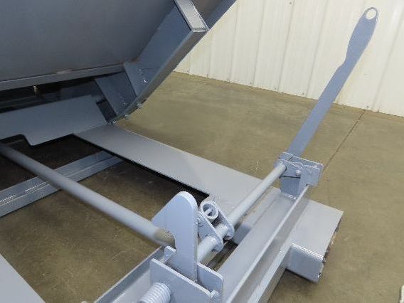 Wright 3 YD Self Dumping Hopper Bump Dump 4000lbs Trash Recycling 10 Gauge Bin
