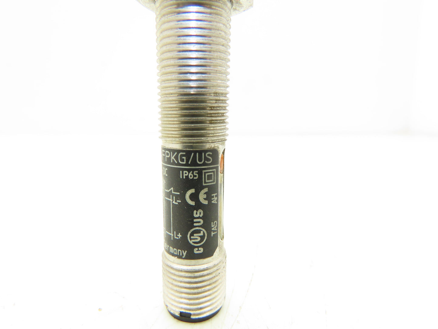 IFM 0F5027 0FB-FPKG/US Photoelectric Sensor IP65 Lot of 2