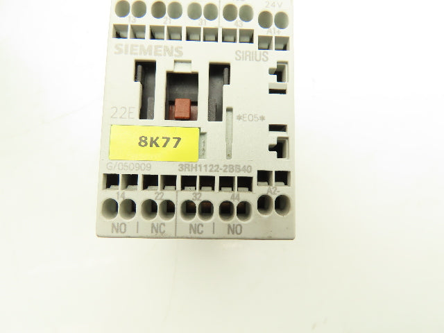 Siemens 3RH1122-2BB40 Auxiliary Contactor 600VAC 10A Lot Of 9