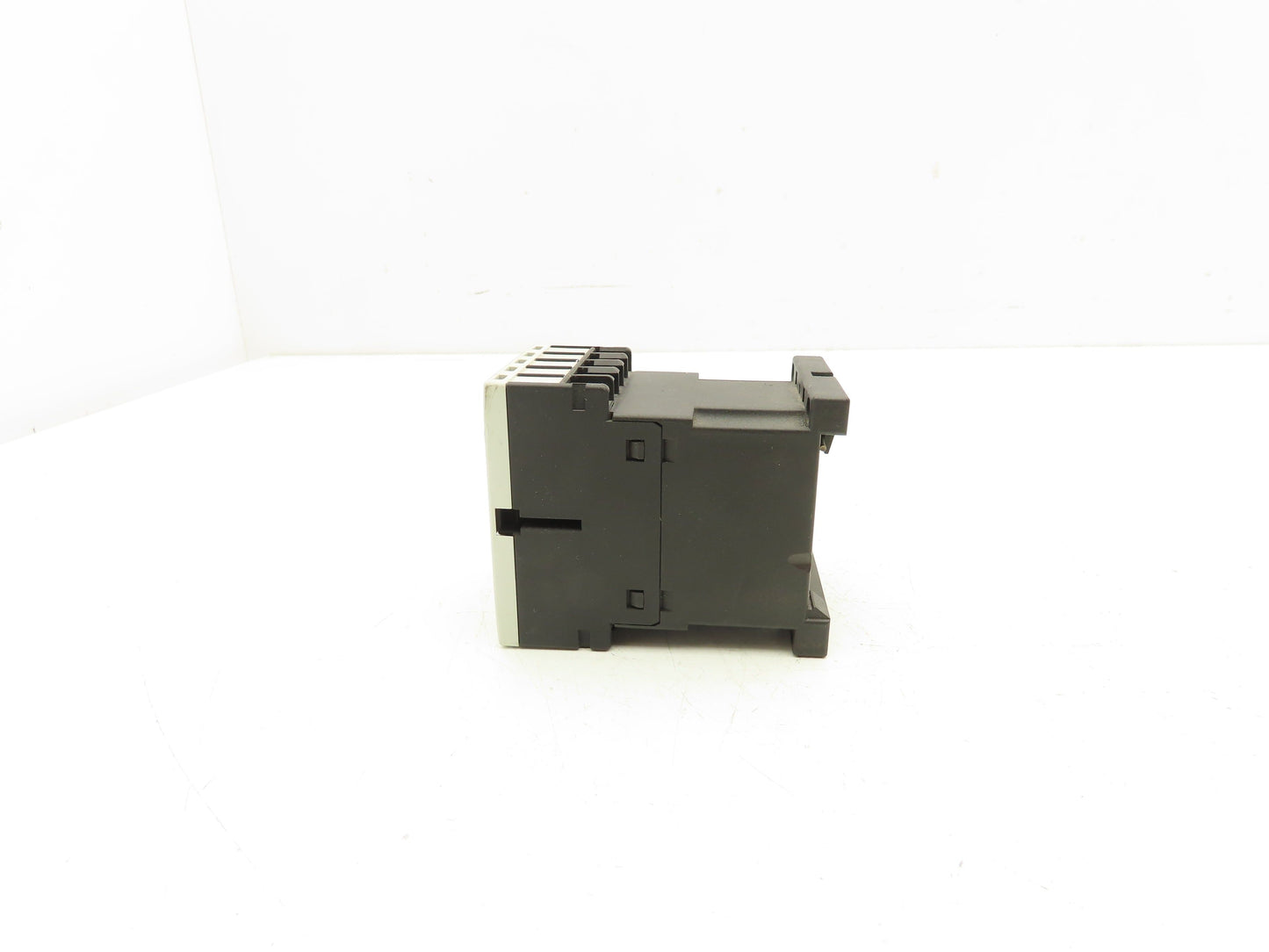 Siemens 3RH1122-2BB40 Auxiliary Contactor 600VAC 10A Lot Of 9