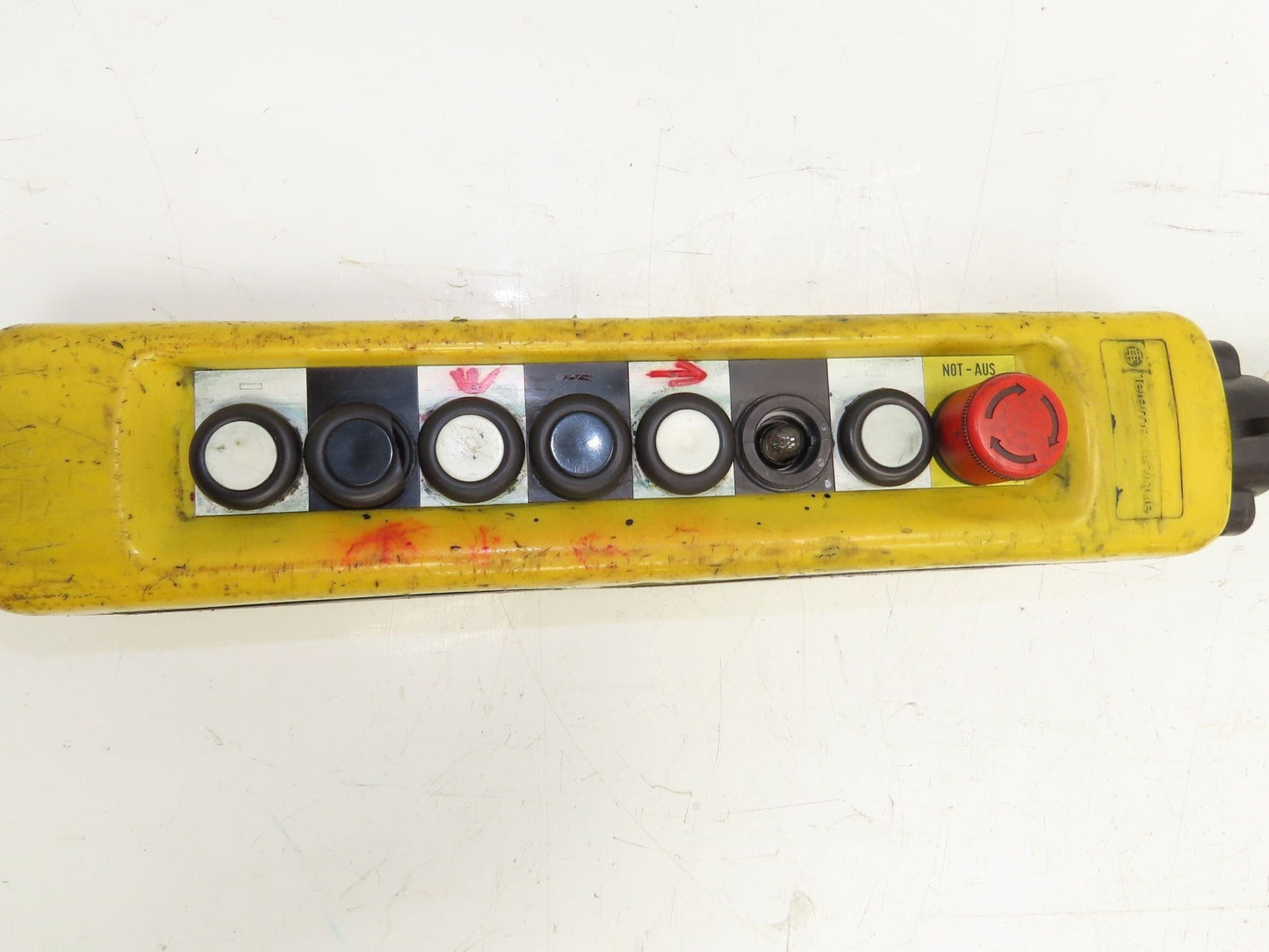 Schneider XAC-A08 Crane Hoist 8-Station Pushbutton Control Pendant 2-Speed