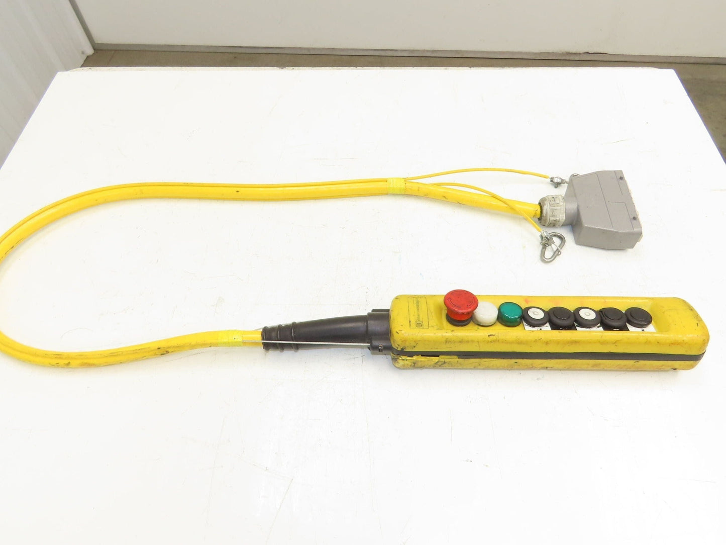 Schneider XAC-A08 Crane Hoist 8-Station Pushbutton Control Pendant 2-Speed