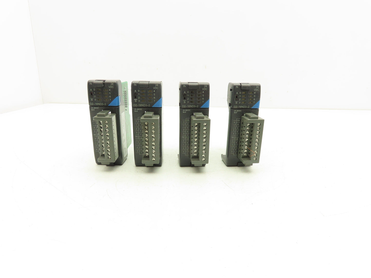 Automation Direct D2-16ND3-2 Input Module 20-28VDC 8mA Lot of 4