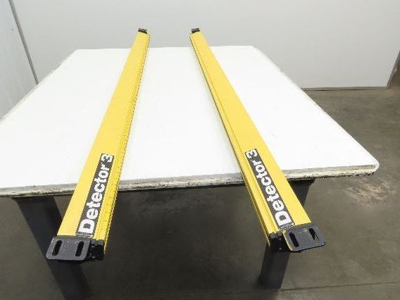 Data Instruments Detector 3 3LC60 Safety Light Curtain Transmitter & Receiver