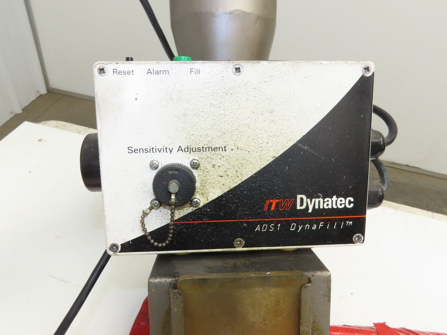 Dynatec Dynafill ADS1 Hot Melt Glue Vacuum Wand Suction Feeder Injection Molding