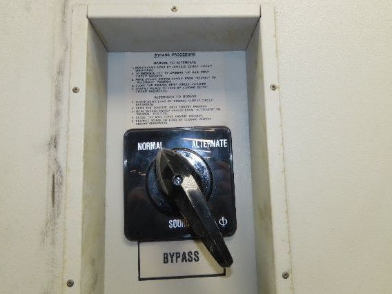 Emerson CAA050C Liebert Datawave Magnetic Synthesizer 50kva HV 480 LV 208Y/120