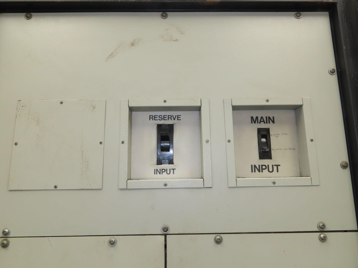 Emerson CAA050C Liebert Datawave Magnetic Synthesizer 50kva HV 480 LV 208Y/120