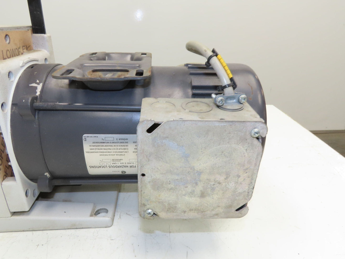 Trivac D16B 2-Stage Rotary Vane Vacuum Pump 70 GPM 12 CFM 1Hp 230/460V 3PH