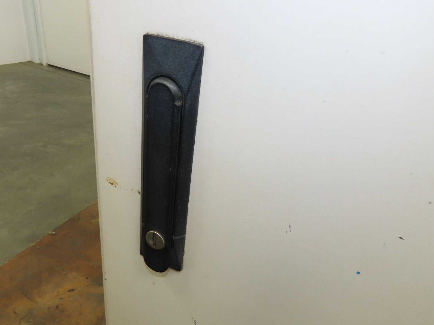Saginaw Industrial Computer Workstation Electrical Enclosure Cabinet 66x24x27"