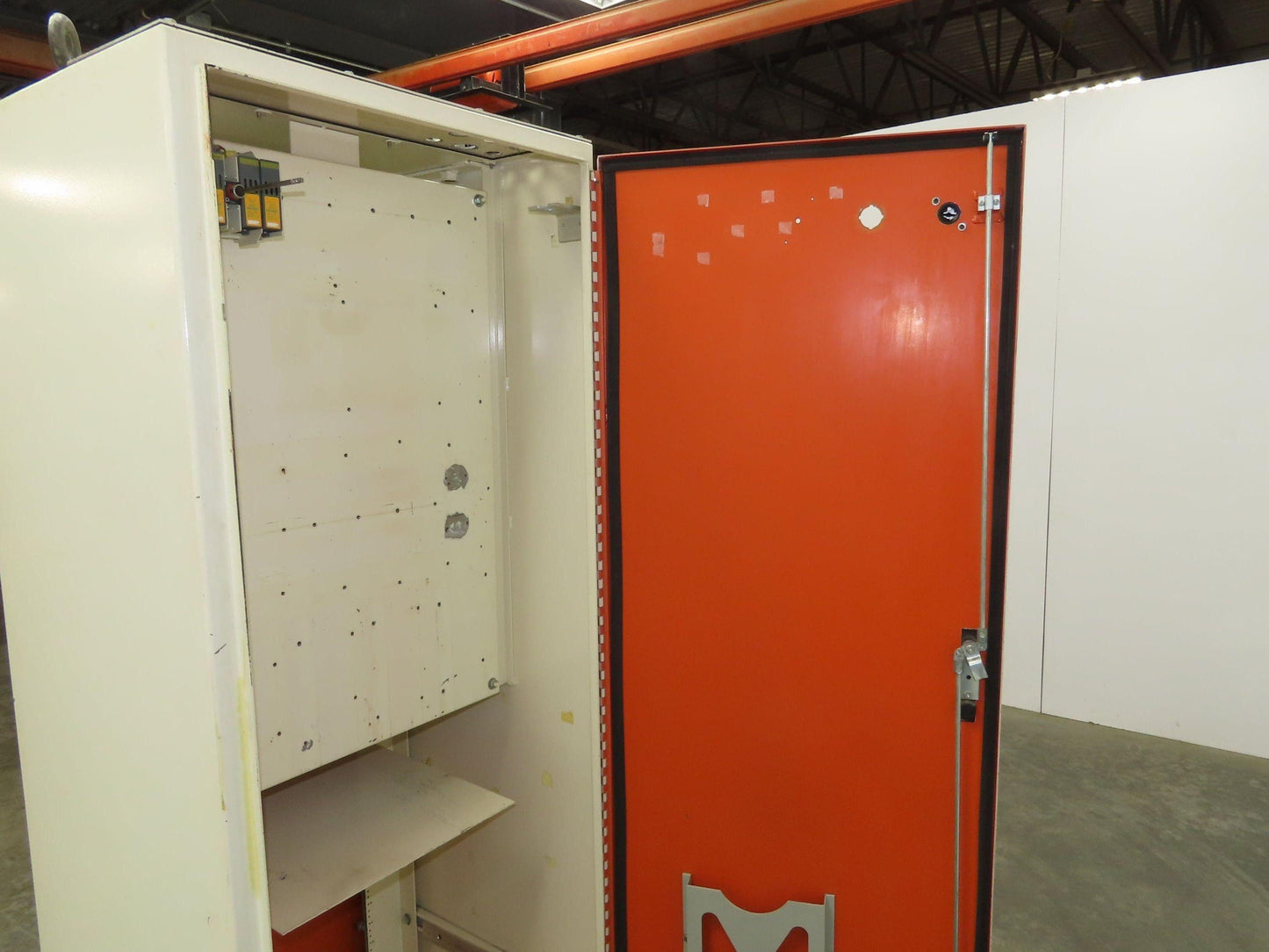 Saginaw Industrial Computer Workstation Electrical Enclosure Cabinet 66x24x27"