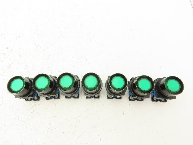 Fuji Electric Green Illuminated Push Button 30mm 600V 10A 30v Bulb Lot of 7