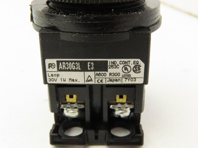 Fuji Electric Green Illuminated Push Button 30mm 600V 10A 30v Bulb Lot of 7