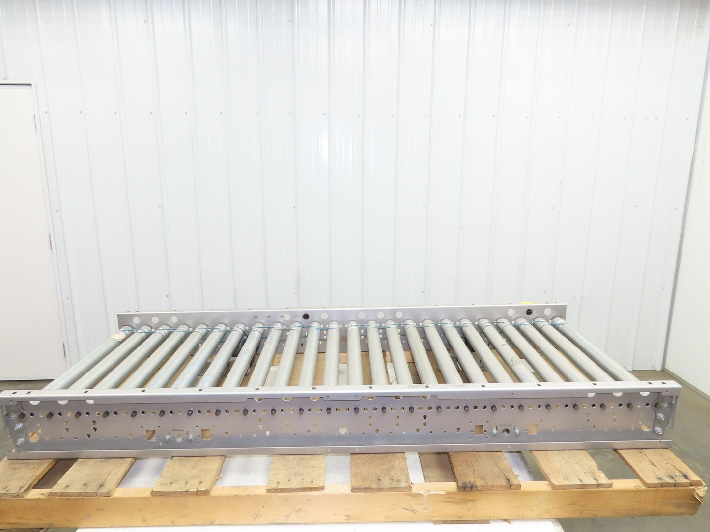 Hilmot 30"x 6' Motorized Roller Conveyor 27"BF 24VDC O-Ring Drive