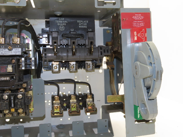 Allen Bradley 2112A-BDBD MCC Bucket Motor Starter 10Hp Size 1 NEMA 3 Pole 600V