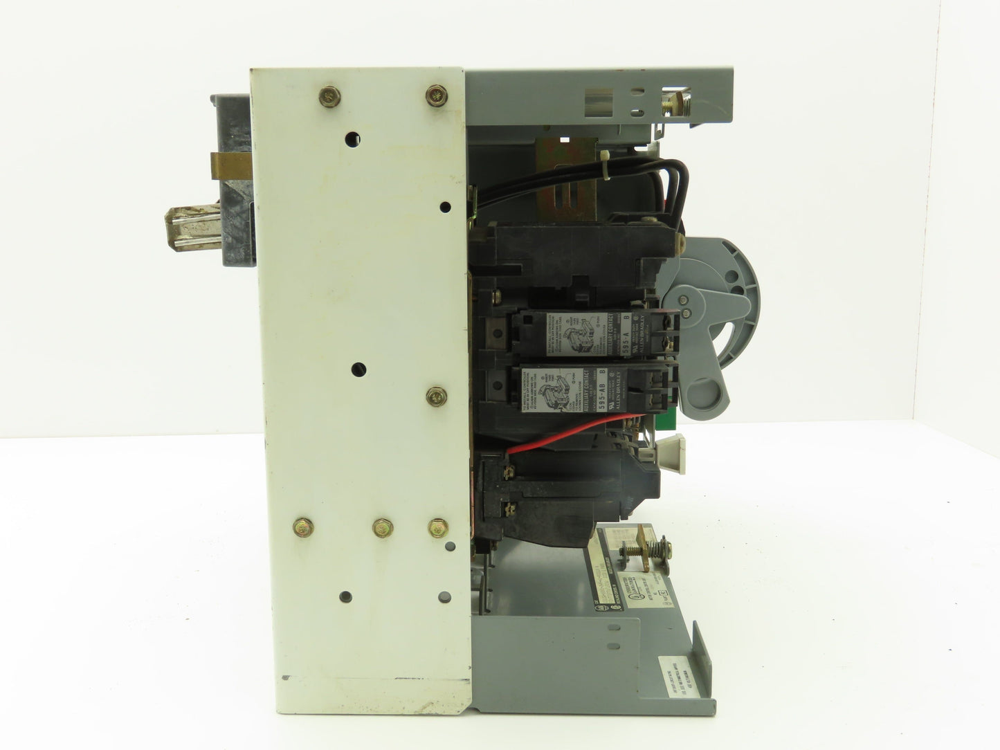 Allen Bradley 2112A-BDBD MCC Bucket Motor Starter 10Hp Size 1 NEMA 3 Pole 600V