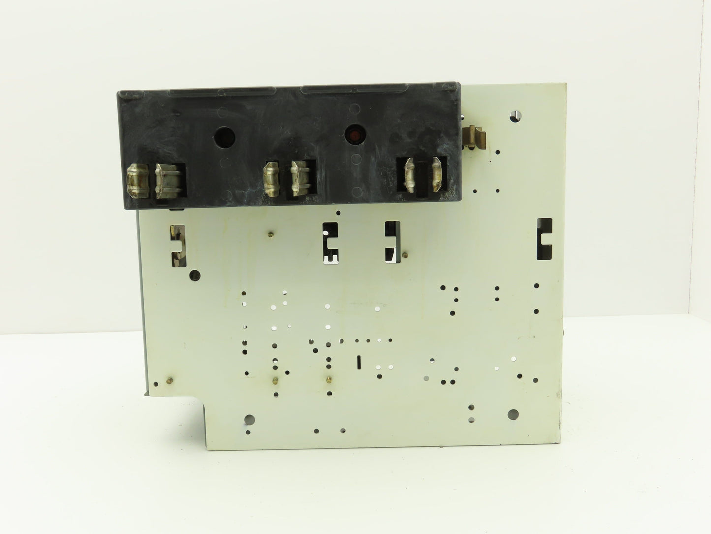 Allen Bradley 2112A-BDBD MCC Bucket Motor Starter 10Hp Size 1 NEMA 3 Pole 600V