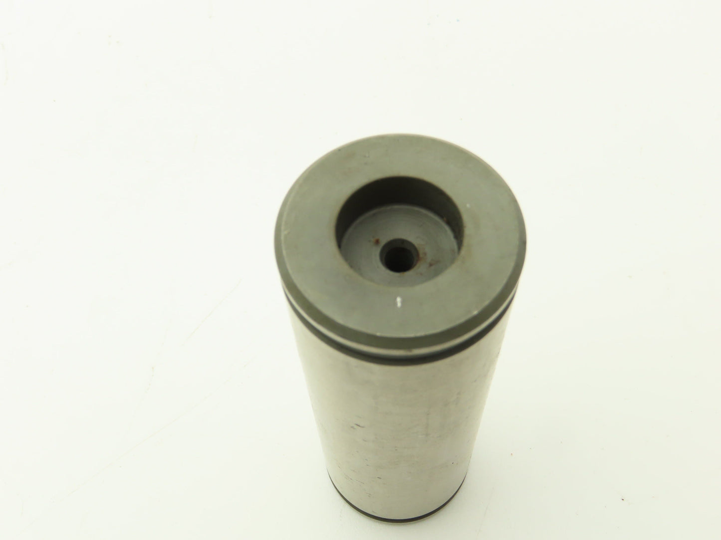 Columbus McKinnon 22576401 Pin Sheave 1-1/2" Dia 4-1/2"L