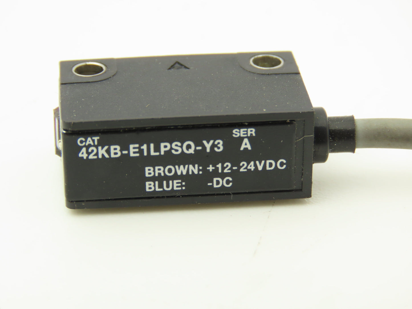 Allen Bradley 42KB-E1LPSQ-Y3 Photoelectric Proximity Sensor Photoeye Ser A