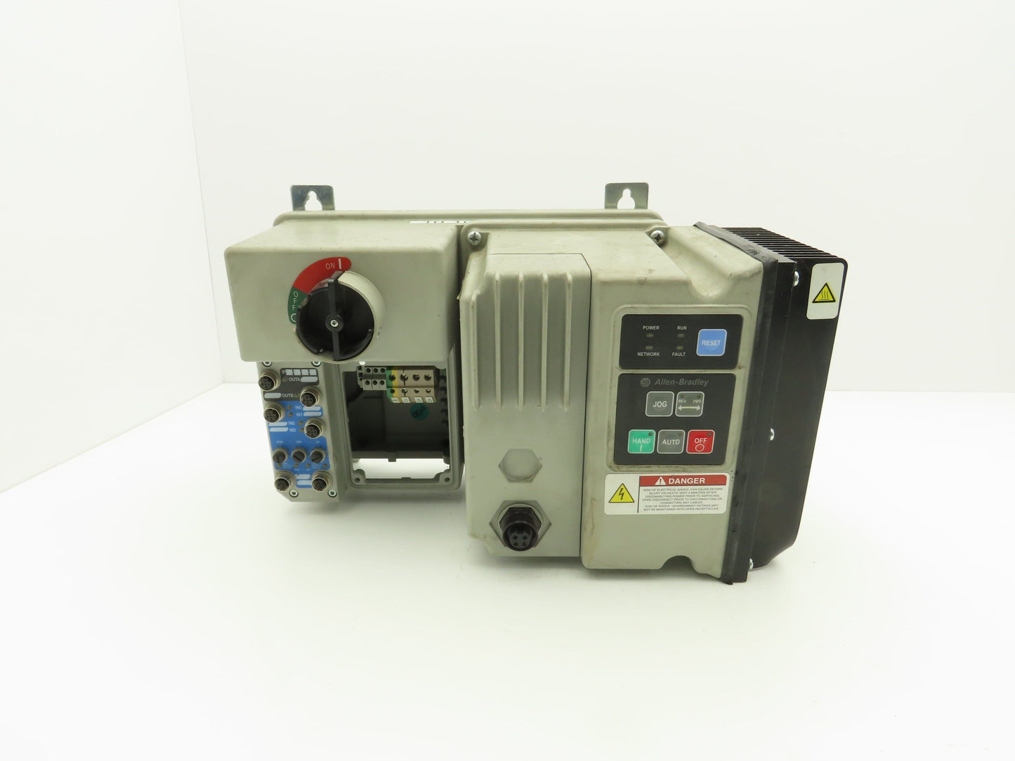 Allen Bradley 284E-FVD2P3Z-10-CR-3-EMI ArmorStart AC Drive 480V 1Hp VFD EtherNet