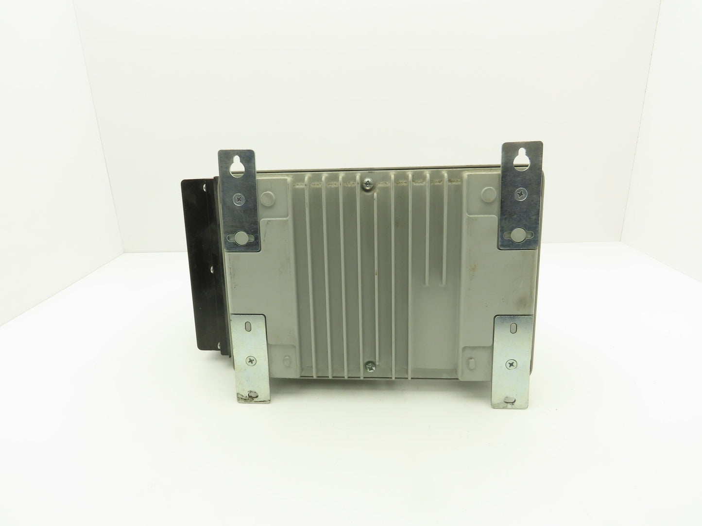 Allen Bradley 284E-FVD2P3Z-10-CR-3-EMI ArmorStart AC Drive 480V 1Hp VFD EtherNet