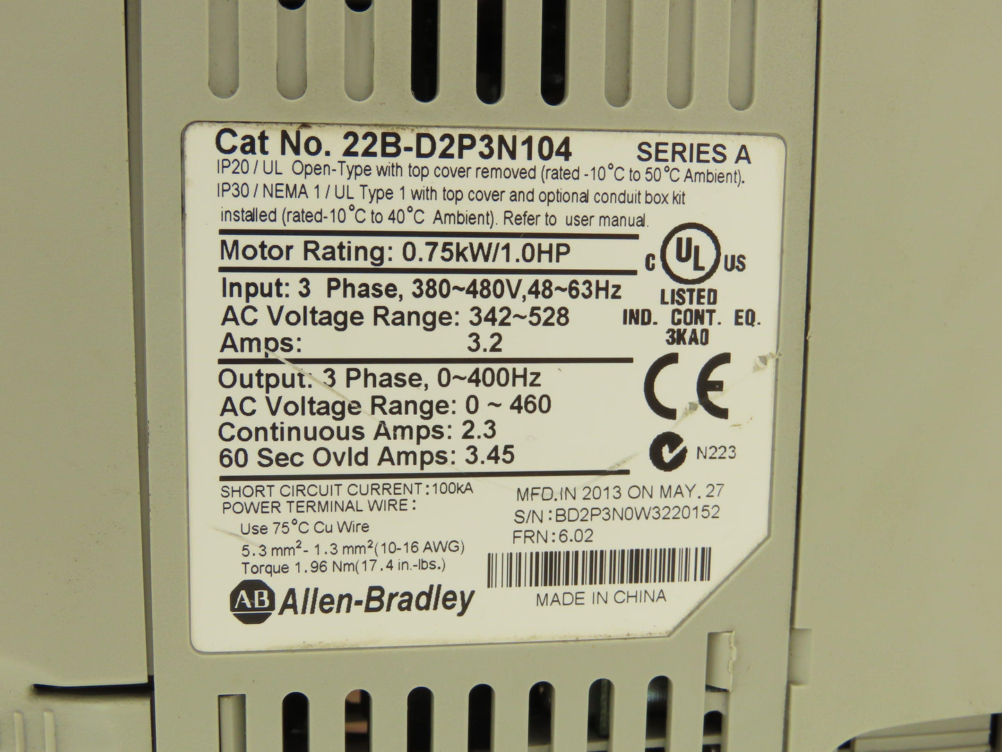 Allen Bradley 22B-D2P3N104 Powerflex 40 VFD AC Drive 0.75kw 1Hp 480V 3Ph