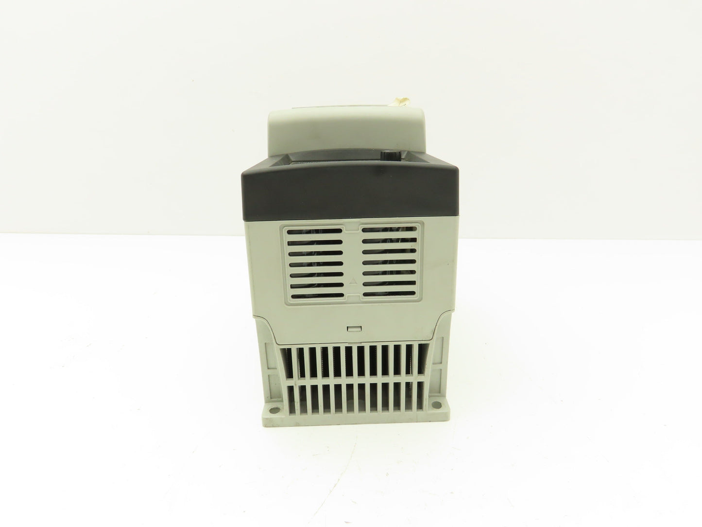 Allen Bradley 22B-D4P0N104 Powerflex 40 VFD AC Drive 22-COMM-E Module