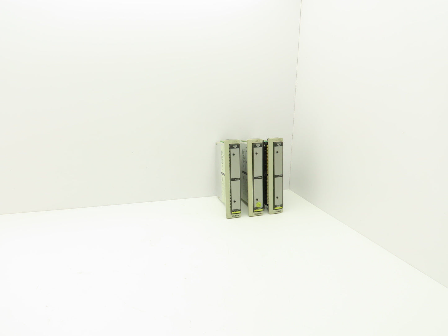 Modicon/AEG AS-B872-200 Analog Voltage Output Module Lot of 3
