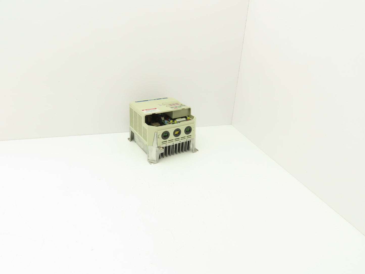 ATV16U29N4 Altivar 16 VFD 1/3PH In 3PH 7.1A Out 2HP 208/240VAC 0.1-200Hz *COVER*