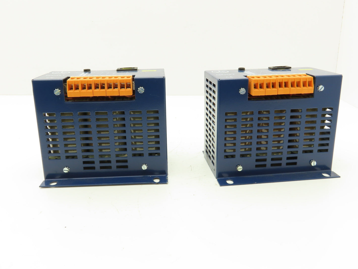 Robers GDGT 15/24 Transformer 400V 0.55A Input 24V 15A Output Lot of 2