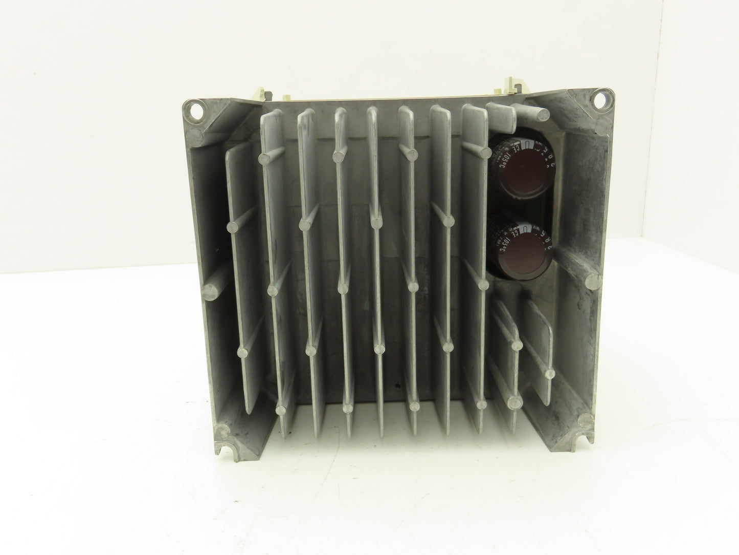 ABB ACS300 ACS311-1P1-1 Inverter Drive 1PH Input 3PH Output 3.0A 0-500Hz