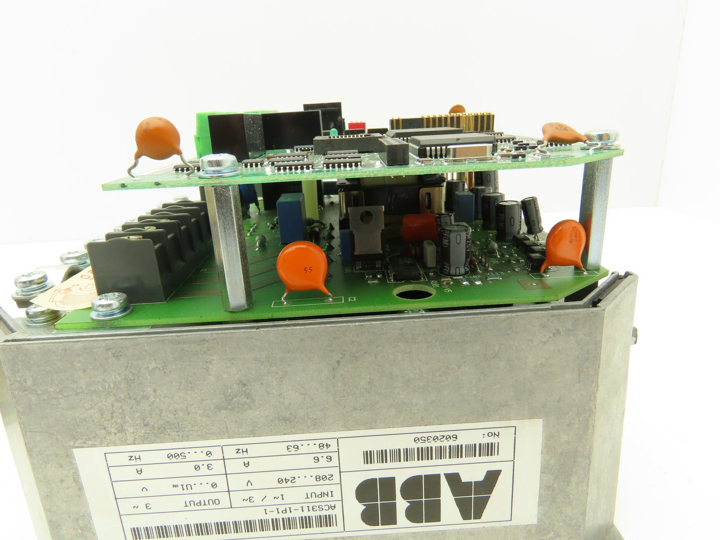 ABB ACS300 ACS311-1P1-1 Inverter Drive 1PH Input 3PH Output 3.0A 0-500Hz