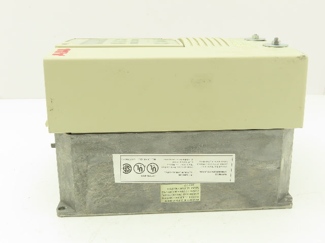 ABB ACS300 ACS311-1P6-3 Inverter Drive 480VAC 3PH 2.5A 0-500Hz