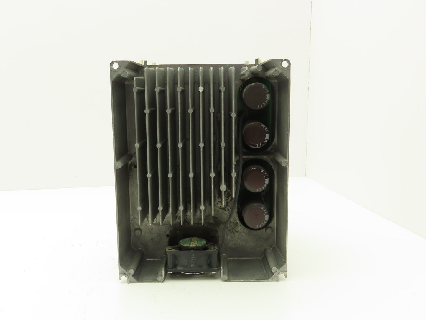ABB ACS300 ACS311-1P6-3 Inverter Drive 480VAC 3PH 2.5A 0-500Hz