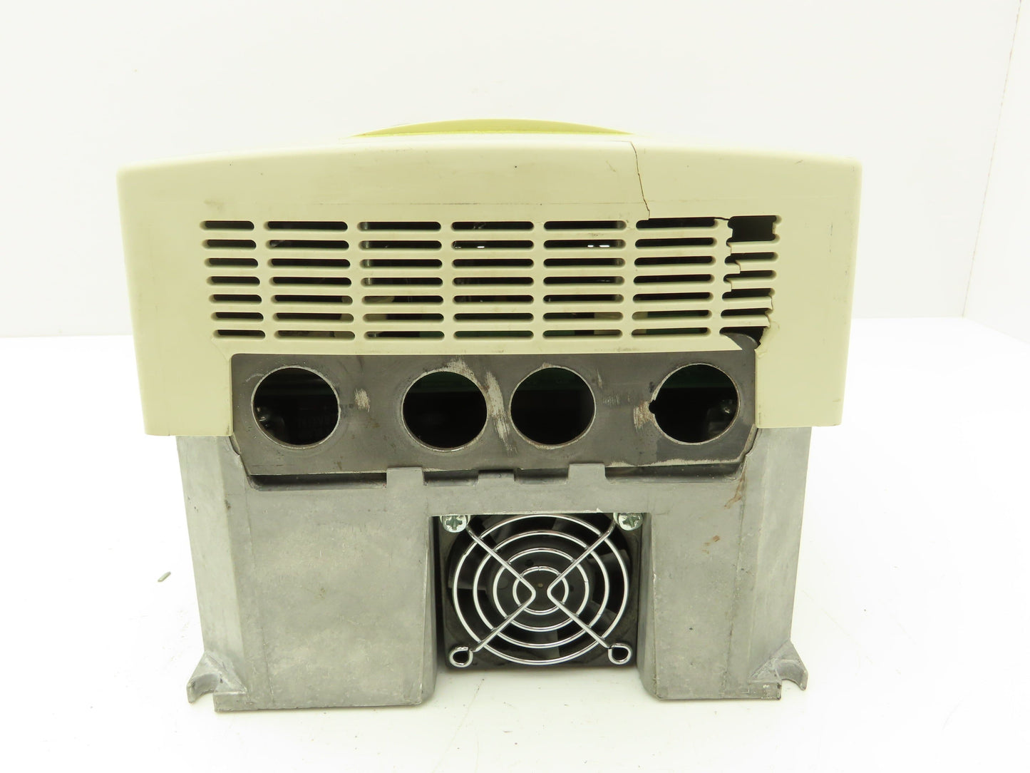 ABB ACS300 ACS311-4P9-3 Inverter Drive 480VAC 3PH 7.5A 0-500Hz BROKEN COVER