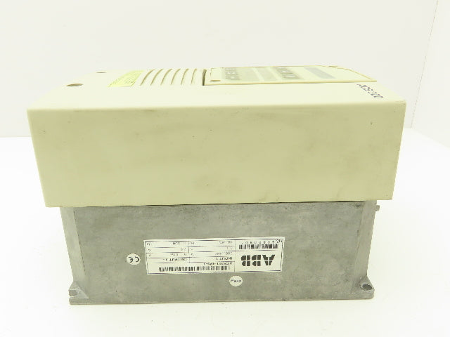ABB ACS300 ACS311-4P9-3 Inverter Drive 480VAC 3PH 7.5A 0-500Hz BROKEN COVER