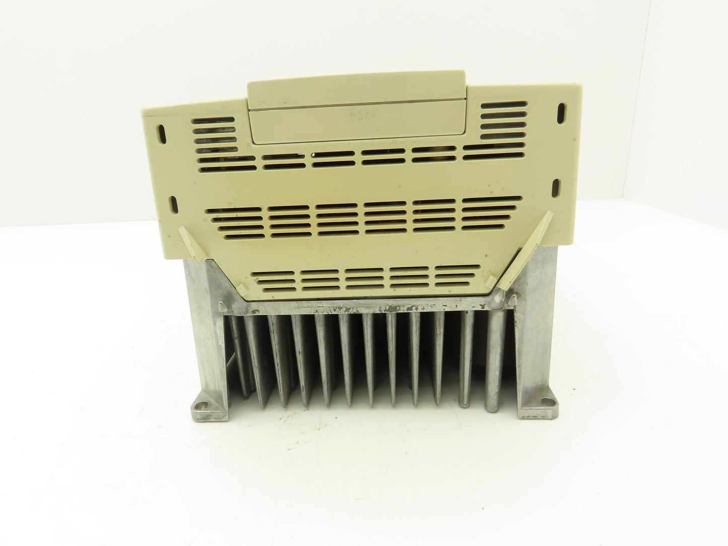 ABB 201-4P9-3-00-10 ACS 200 AC VFD Drive 7.5A 480V 3PH 0-500Hz BROKEN COVER