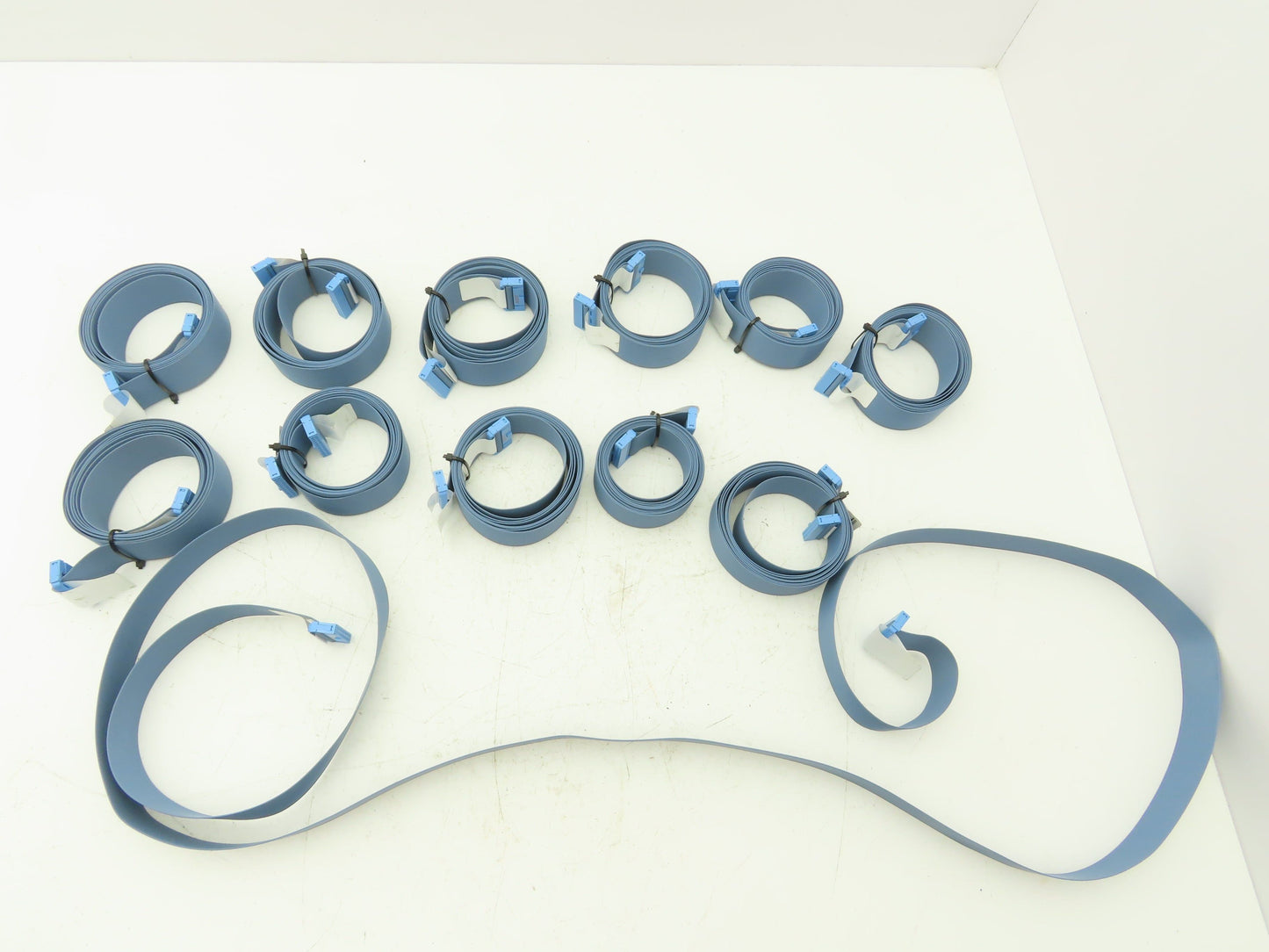 Thomas & Betts 26-Pin Flat Ribbon Cable 2m Lot of 12